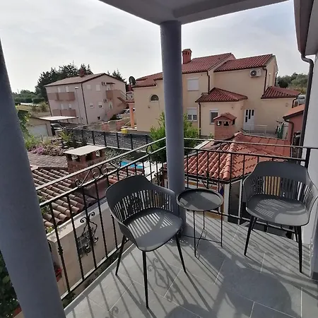 Apartment Vanessa Murine